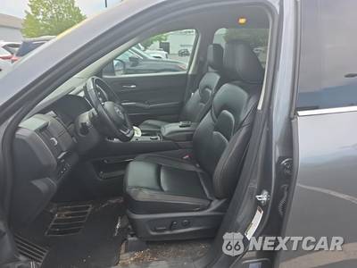 2024 Nissan Pathfinder SL - zdjęcie 11 z 24 - miniatura