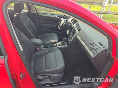 2015 Volkswagen Golf 1.8T S Hatchback - zdjęcie 8 z 23 - miniatura