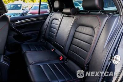 2016 Volkswagen Golf GTI SE Hatchback w/Performance Pkg - zdjęcie 31 z 38 - miniatura