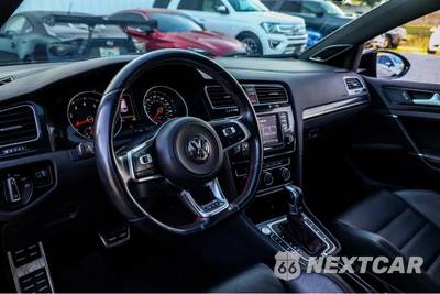 2016 Volkswagen Golf GTI SE Hatchback w/Performance Pkg - zdjęcie 29 z 38 - miniatura