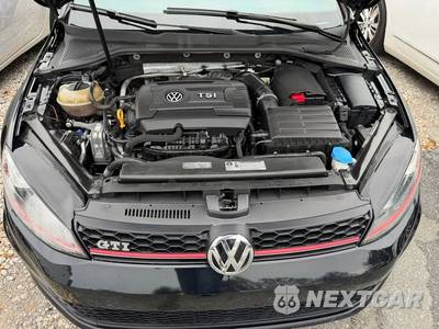 2016 Volkswagen Golf GTI SE Hatchback w/Performance Pkg - zdjęcie 27 z 38 - miniatura