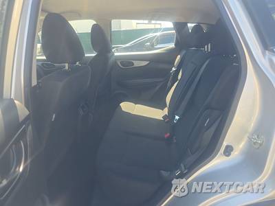 2020 Nissan Rogue Sport S - zdjęcie 13 z 27 - miniatura