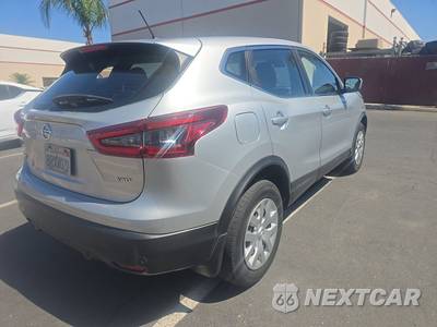 2020 Nissan Rogue Sport S - zdjęcie 4 z 27 - miniatura