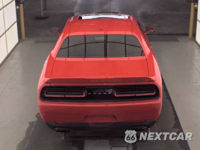 2015 Dodge Challenger SRT 392 - zdjęcie 5 z 20 - miniatura