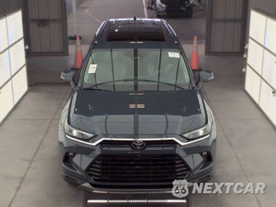 2026 Toyota Grand Highlander Limited - zdjęcie 2 z 26 - miniatura