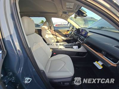 2026 Toyota Grand Highlander Limited - zdjęcie 14 z 26 - miniatura