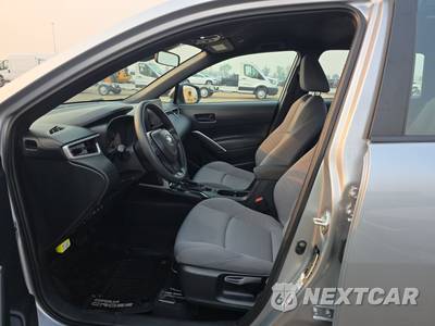 2025 Toyota Corolla Cross Hybrid S - zdjęcie 7 z 26 - miniatura