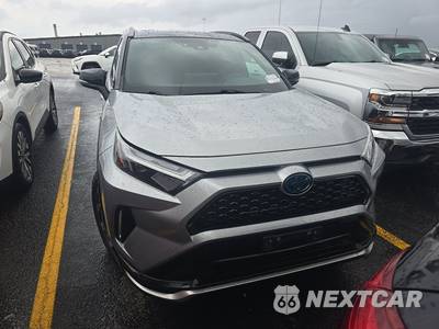 2024 Toyota RAV4 Prime XSE - zdjęcie 2 z 30 - miniatura