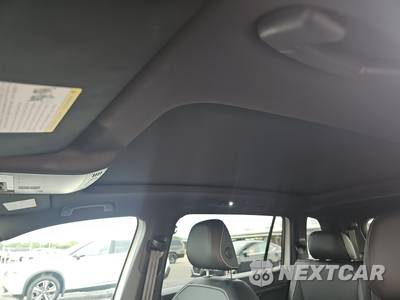 2022 Volkswagen Tiguan SE R-Line Black - zdjęcie 19 z 24 - miniatura