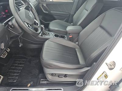 2022 Volkswagen Tiguan SE R-Line Black - zdjęcie 7 z 24 - miniatura