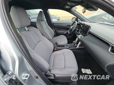 2024 Toyota Corolla Cross Hybrid S - zdjęcie 8 z 25 - miniatura