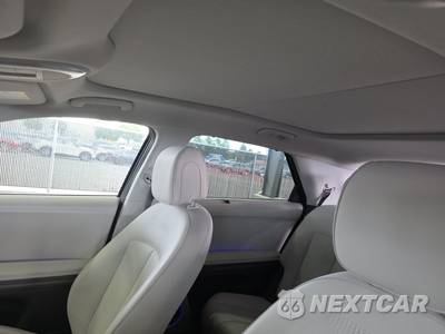 2024 Hyundai IONIQ 5 Limited - zdjęcie 18 z 25 - miniatura