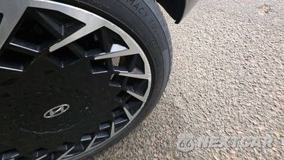 2024 Hyundai IONIQ 5 Limited - zdjęcie 22 z 31 - miniatura