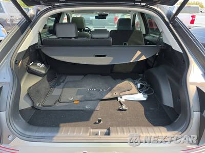 2024 Hyundai IONIQ 5 Limited - zdjęcie 16 z 35 - miniatura