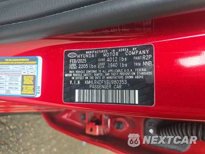 2025 Hyundai Elantra N Line - zdjęcie 14 z 26 - miniatura
