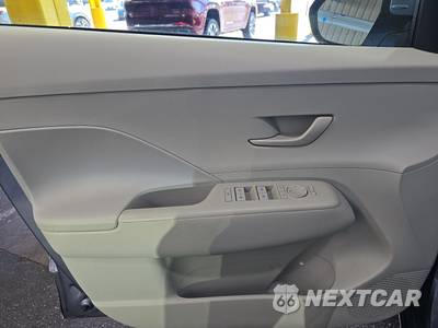 2024 Hyundai Kona Electric SEL - zdjęcie 9 z 26 - miniatura