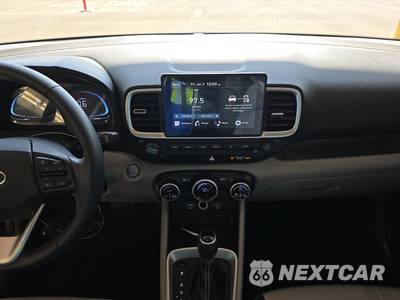 2024 Hyundai Venue SEL - zdjęcie 11 z 25 - miniatura