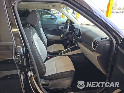 2024 Hyundai Venue SEL - zdjęcie 8 z 25 - miniatura