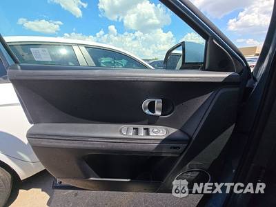 2024 Hyundai IONIQ 5 Limited - zdjęcie 9 z 25 - miniatura