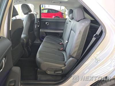 2024 Hyundai IONIQ 5 Limited - zdjęcie 13 z 22 - miniatura