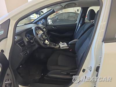 2023 Nissan LEAF S - zdjęcie 7 z 26 - miniatura