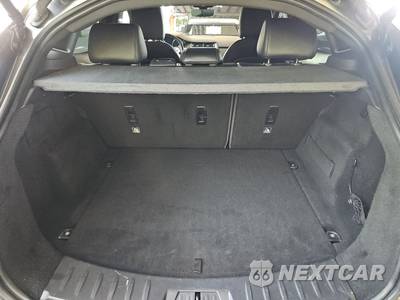 2019 Jaguar E-PACE SE - zdjęcie 16 z 32 - miniatura