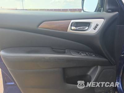 2017 Nissan Pathfinder SL - zdjęcie 9 z 46 - miniatura