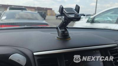 2017 Nissan Pathfinder SL - zdjęcie 33 z 46 - miniatura