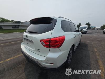 2019 Nissan Pathfinder SV - zdjęcie 4 z 28 - miniatura