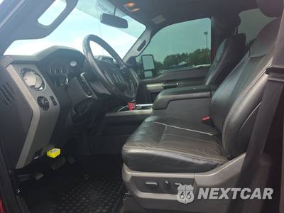 2016 Ford Super Duty F-250 Lariat Crew Cab Medium Bed - zdjęcie 7 z 44 - miniatura