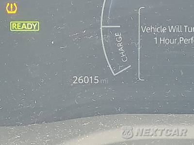 2025 Toyota Camry LE - zdjęcie 12 z 35 - miniatura