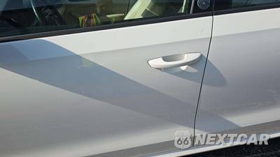 2019 Volkswagen Passat Wolfsburg - zdjęcie 20 z 32 - miniatura