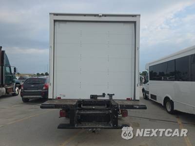 2020 Ford Super Duty F-550 Cab Chassis XL Regular Cab DRW - zdjęcie 5 z 36 - miniatura