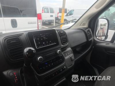 2025 Ram ProMaster 2500 Cargo Van Tradesman w/Passenger Seat Low Roof 136.0" WB - zdjęcie 11 z 22 - miniatura