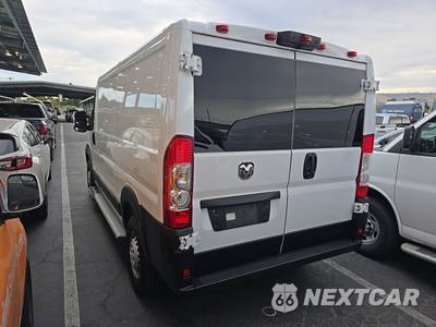 2025 Ram ProMaster 2500 Cargo Van Tradesman w/Passenger Seat Low Roof 136.0" WB - zdjęcie 6 z 35 - miniatura