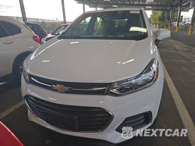 2022 Chevrolet Trax LS 1LS - zdjęcie 2 z 36 - miniatura