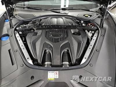 2023 Porsche Panamera 4 E-Hybrid - zdjęcie 16 z 31 - miniatura