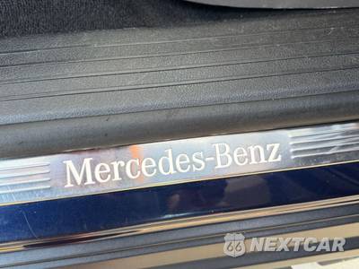2022 Mercedes-Benz GLS 450 4MATIC - zdjęcie 54 z 78 - miniatura