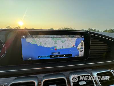 2022 Mercedes-Benz GLS 450 4MATIC - zdjęcie 64 z 78 - miniatura