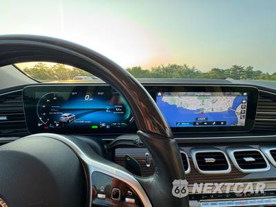 2022 Mercedes-Benz GLS 450 4MATIC - zdjęcie 65 z 78 - miniatura