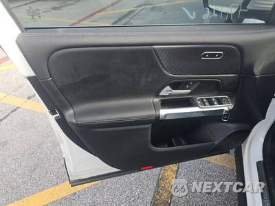 2022 Mercedes-Benz EQB 300 - zdjęcie 9 z 19 - miniatura