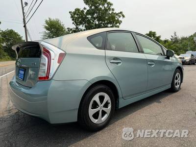 2012 Toyota Prius Three - zdjęcie 6 z 43 - miniatura