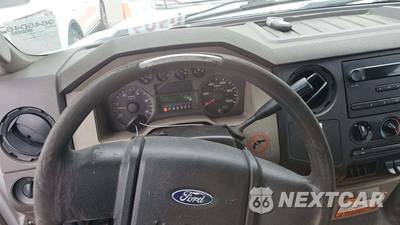 2009 Ford Super Duty F-450 Cab Chassis XL Regular Cab DRW - zdjęcie 11 z 35 - miniatura