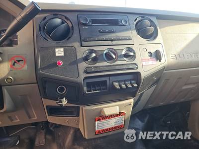 2009 Ford Super Duty F-450 Cab Chassis XL Regular Cab DRW - zdjęcie 6 z 35 - miniatura