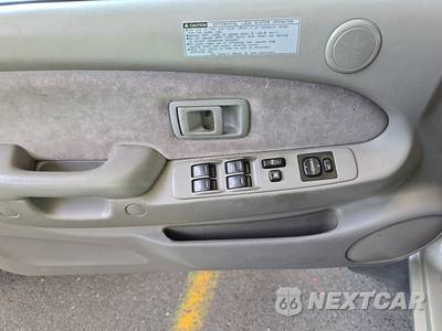 2004 Toyota Tacoma PreRunner Crew Cab Medium Bed - zdjęcie 9 z 37 - miniatura