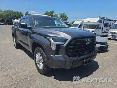 2024 Toyota Tundra SR5 Crew Cab Short Bed - zdjęcie 3 z 32 - miniatura