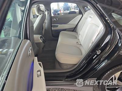 2023 Hyundai IONIQ 6 SEL - zdjęcie 13 z 41 - miniatura