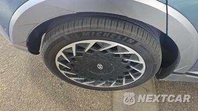 2024 Hyundai IONIQ 5 Limited - zdjęcie 20 z 31 - miniatura