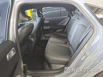 2023 Hyundai IONIQ 6 SEL - zdjęcie 13 z 33 - miniatura