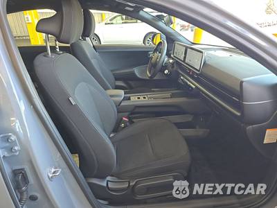 2024 Hyundai IONIQ 6 SE - zdjęcie 8 z 44 - miniatura